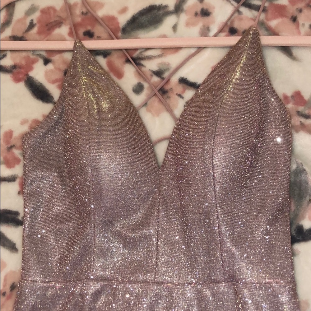 Dress - Picture 2 of 4